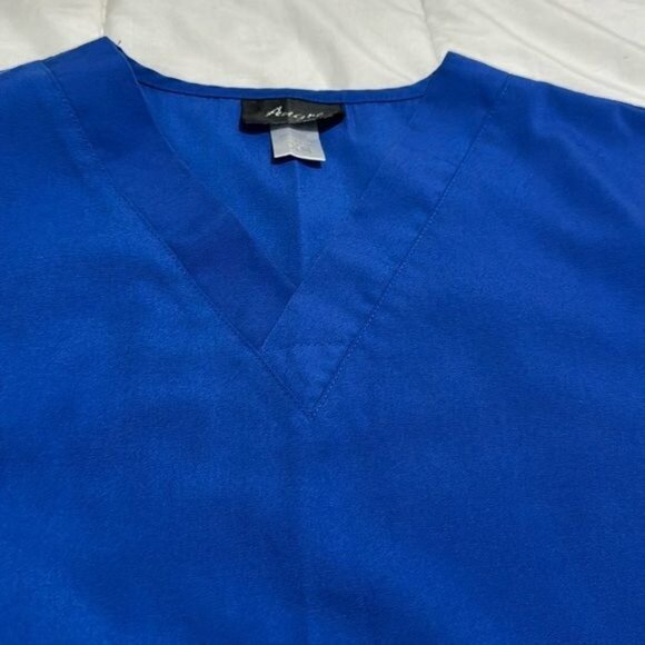 Angel Royal Blue Womens Scrub Top XS 100% Cotton With Pockets V-Neck - Picture 2 of 6